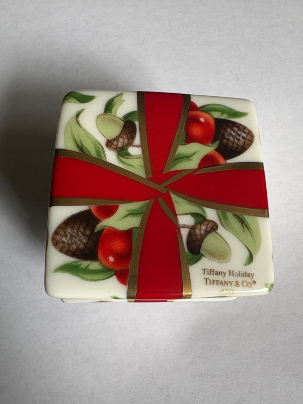 Tiffany & Co. Decorative Porcelain Holiday Box with Red Bow - Picture 6 of 8